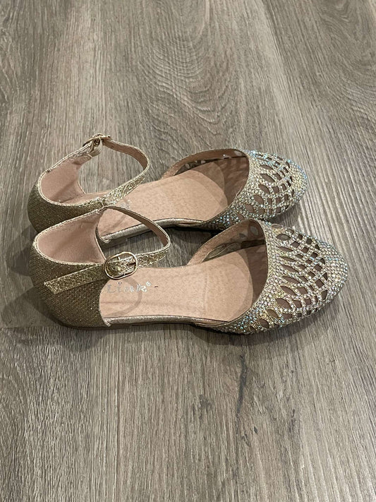 Gold Glitter Dress Shoes Size 1, Shoes 1 (Kids:4-8yr)
