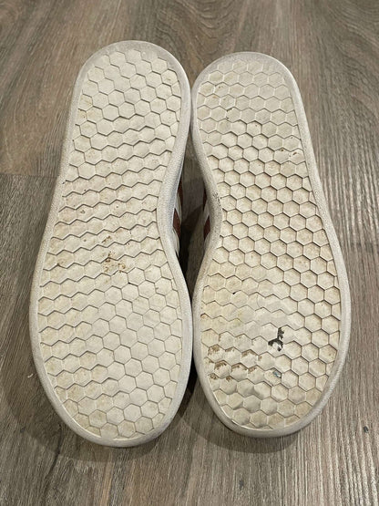 Adidas sneakers Size 1, Shoes 1 (Kids:4-8yr)