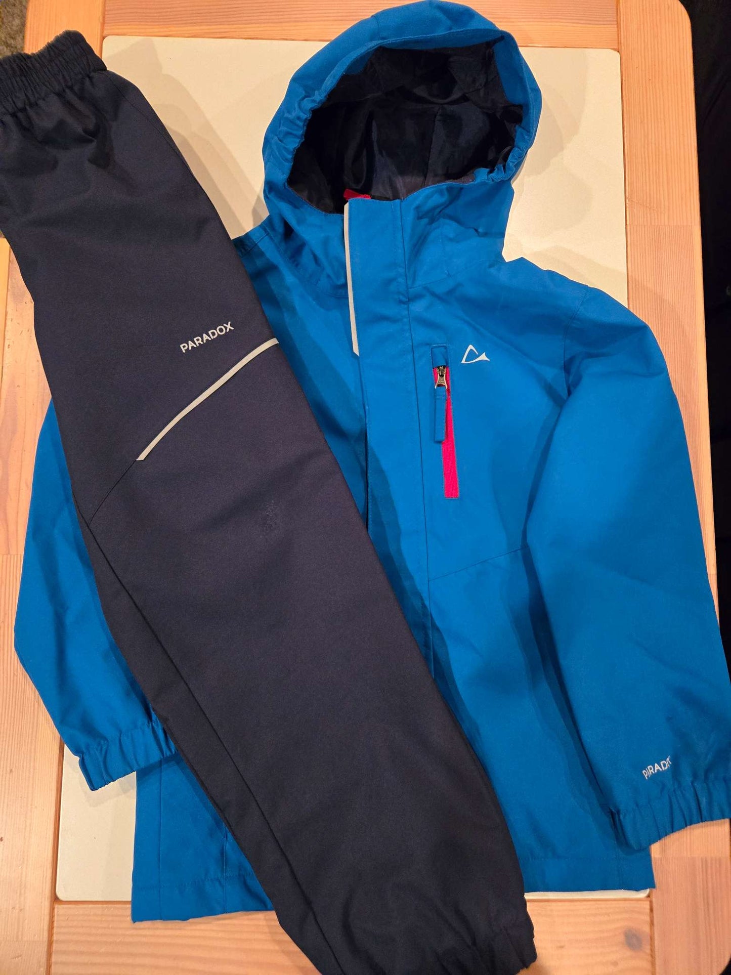 Paradox Size 6 Rainsuit - Blue 2 Piece, Kids 6/6X (extra small)