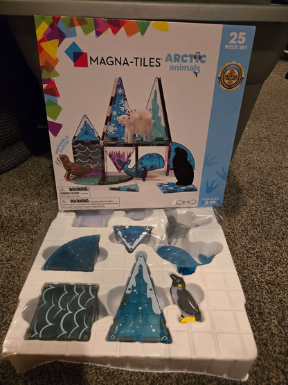 Magna-Tiles Artic Animals