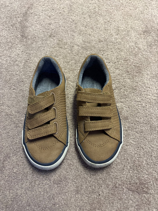 Boys shoes size 10, Shoes 10 (Toddler:2-4yr)
