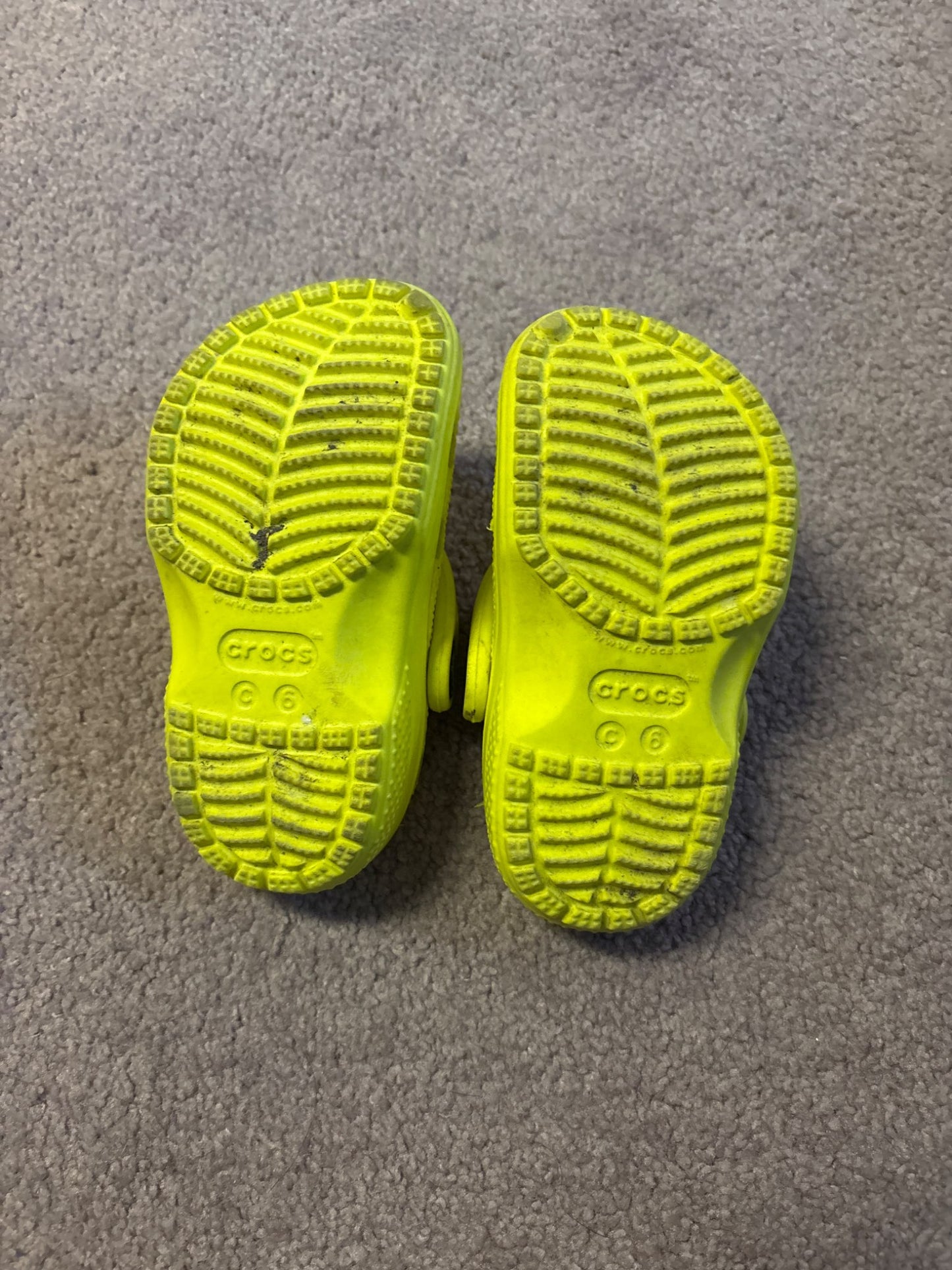 Crocs size 6c, Shoes 6 (Walkers:12-24 mth)