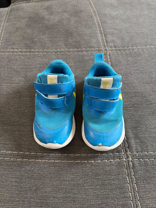 Nike shoes size 6c, Shoes 6 (Walkers:12-24 mth)