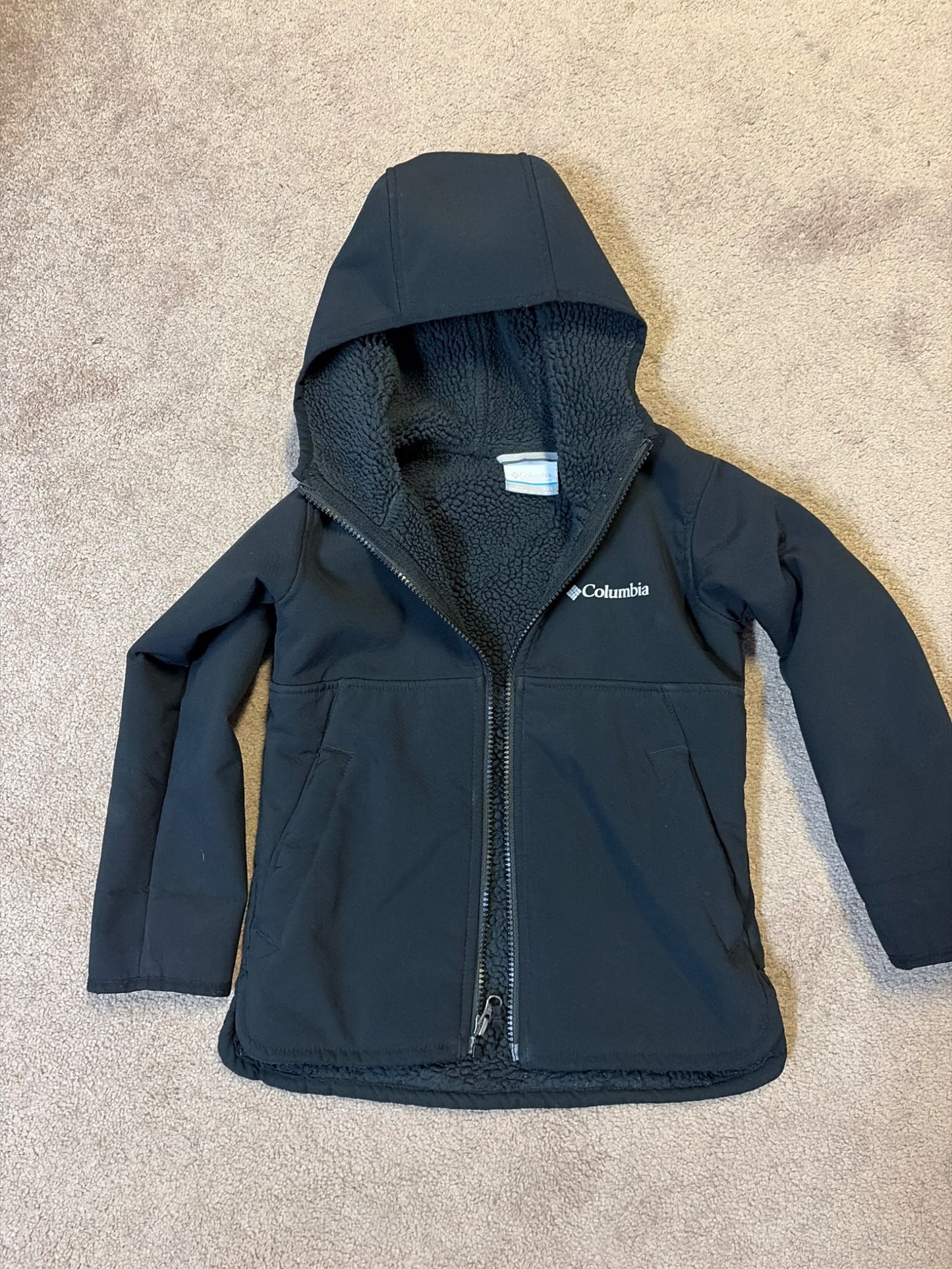 Columbia Sherpa lined jacket size XXS , Kids 4/4T