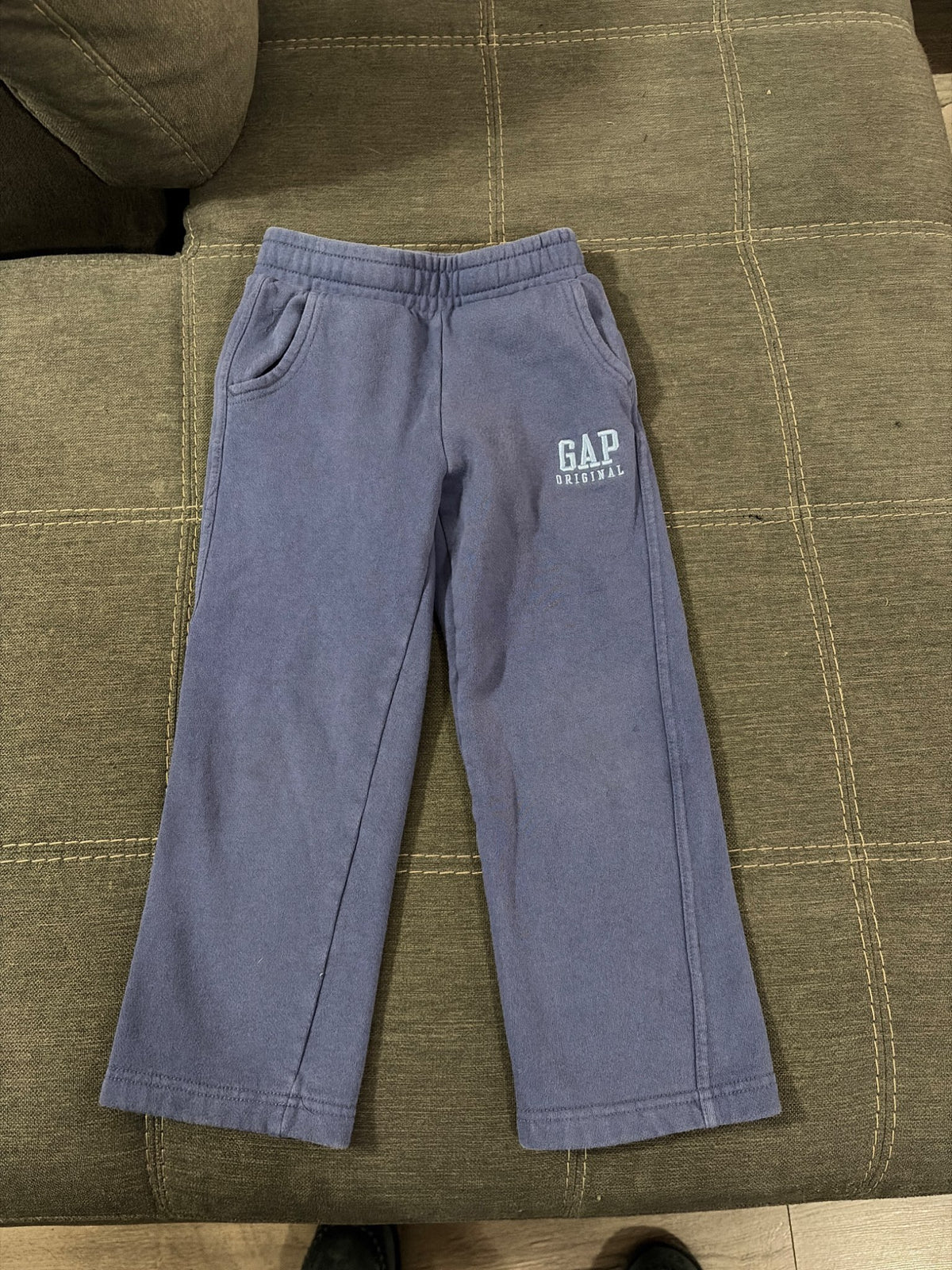 Gap sweatpants size s , Kids 6/6X