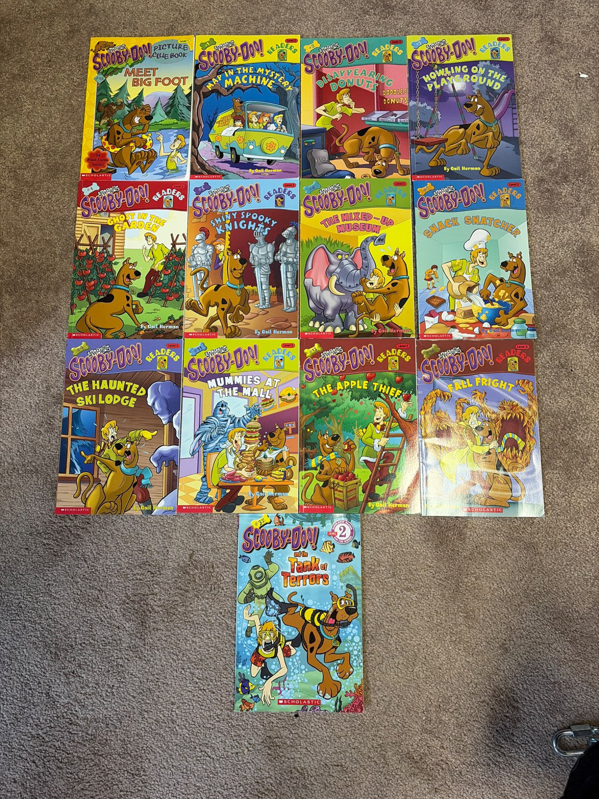 Learn to read scoopy-doo books