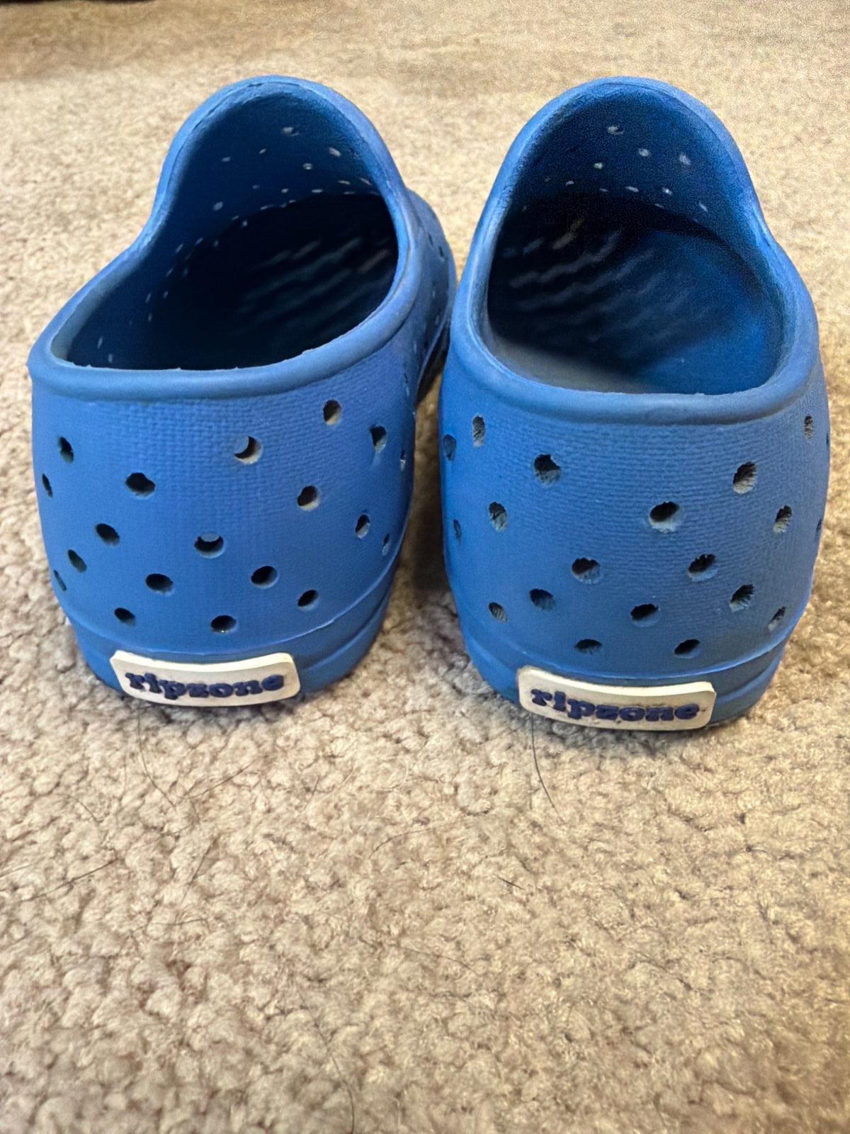 Boys Ripzone summer shoes size 8, Shoes 8 (Toddler:2-4yr)