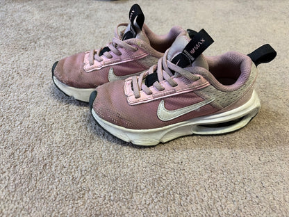 Girls air max Nike shoes size 11c , Shoes 11 (Toddler:2-4yr)