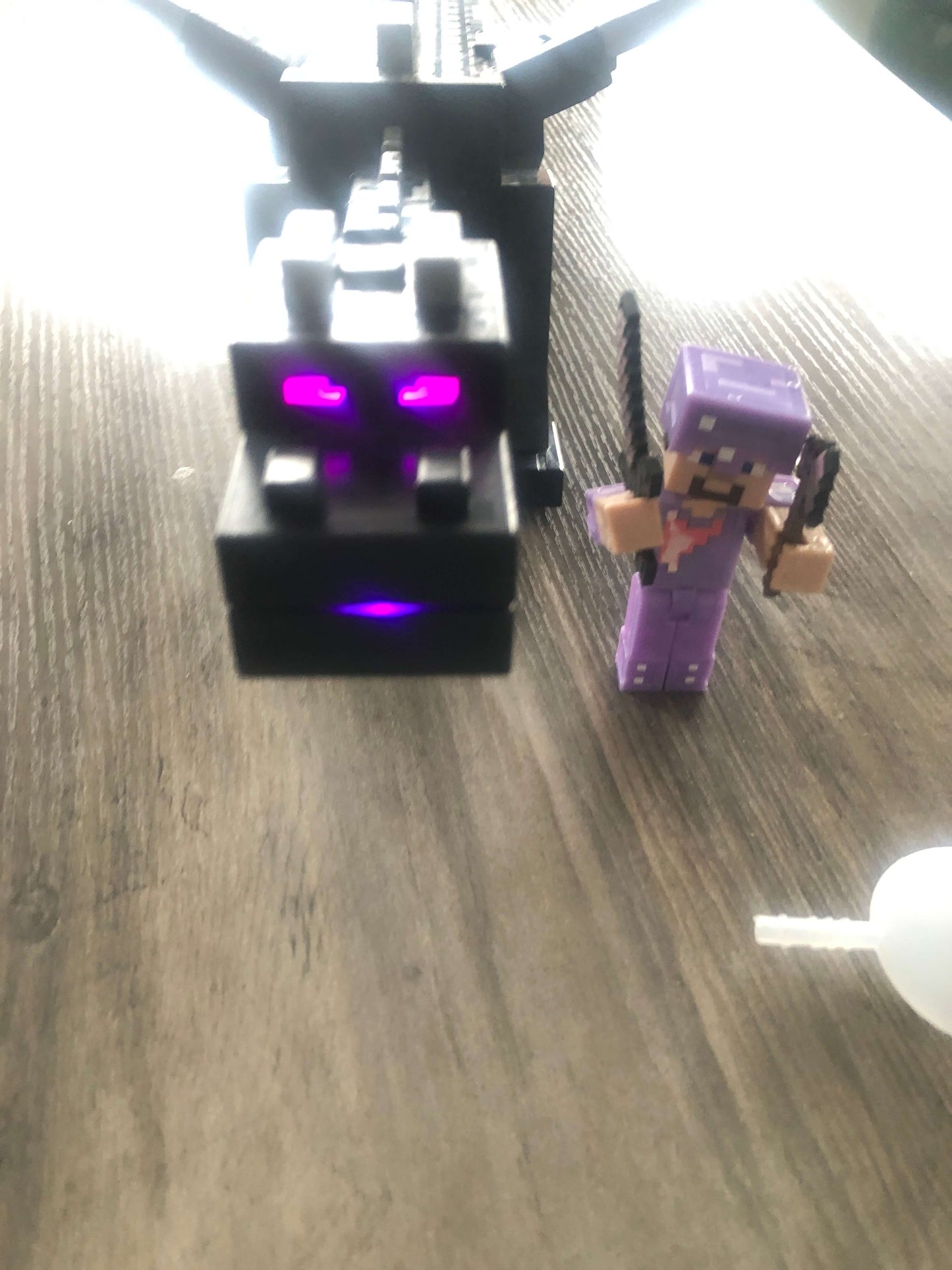 Interactive Ender Dragon vs Steve