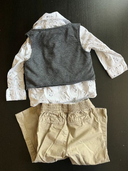 Vest, Carter's Button up long sleeve shirt and Old Navy Khaki pants Outfit, 12-18 months, Kids 18 Month (12-18M)