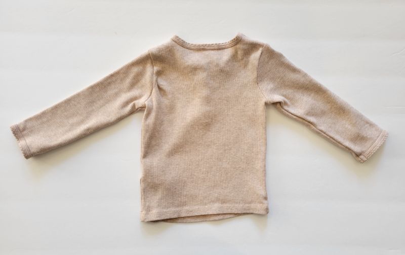 H&M. 2-pack ribbed henley, 6-9 months, like new, Kids 9 Month (6-9M)