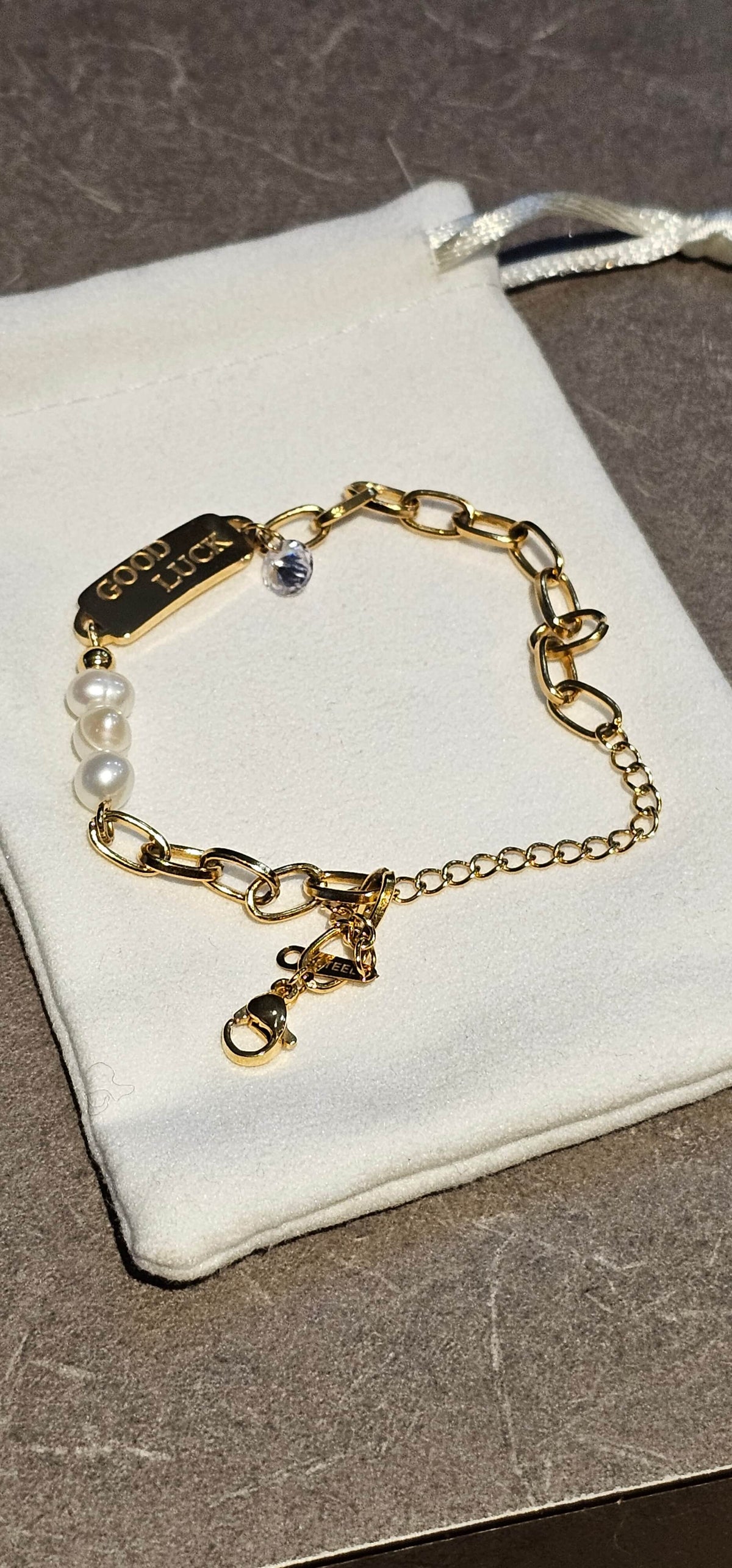 [NEW] 18k Gold Plated "Good Luck" Bracelet / Anklet