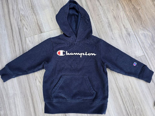 Used Champion pullover hoodie, size 3T with pocket, Kids 3T