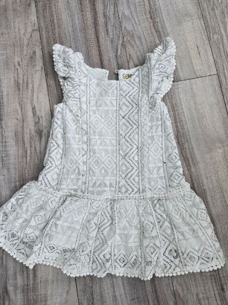 Used white laced girls dress size 3T, Kids 3T