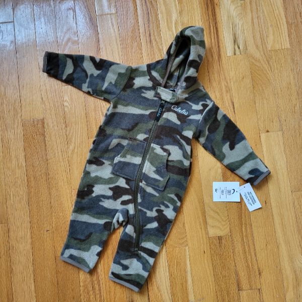 Cabela's 3-6M Fleece Romper NWT, Kids 6 Month (3-6M)