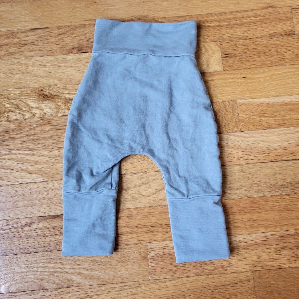 Bajoue Made In Canada Small Shop 0-12M Grow with me babies and children Pants Organic Cotton, Kids 12 Month (9-12M)