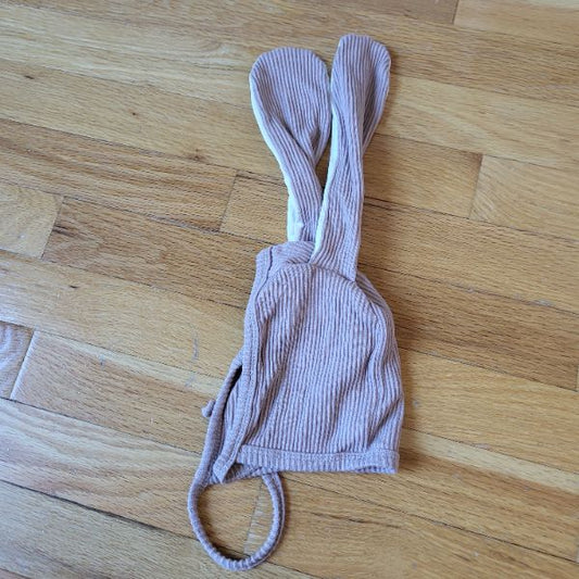 Ribbed Bunny Rabbit Ear Bonnet