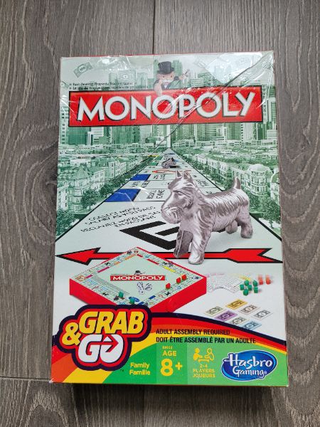 Monopoly Grab & Go Board Game