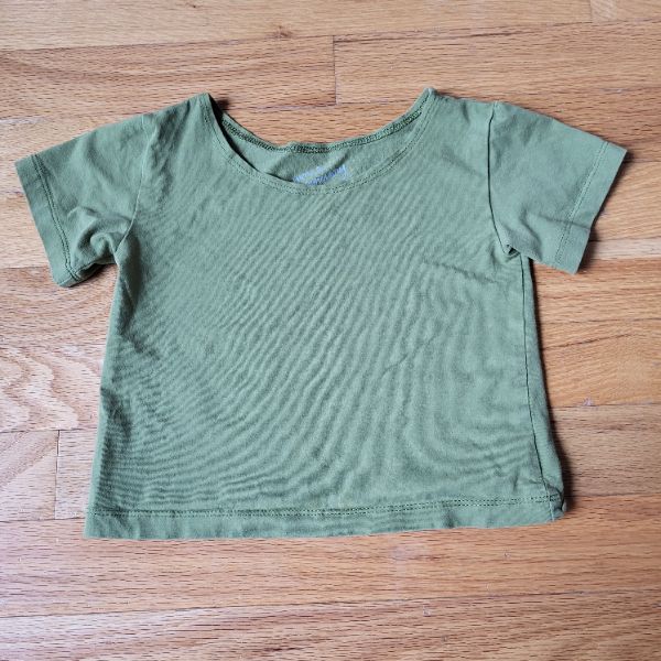 June & January Olive Green Crop Tshirt 2T, Kids 2T