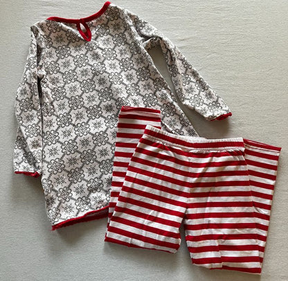 Emily Rose Christmas Outfit, Size 5, Kids 5/5T (extra small)