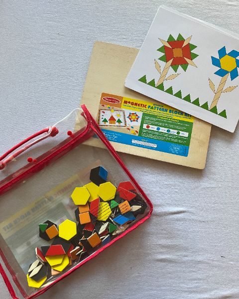 Melissa and Doug Wooden Magnetic Pattern Block Kit