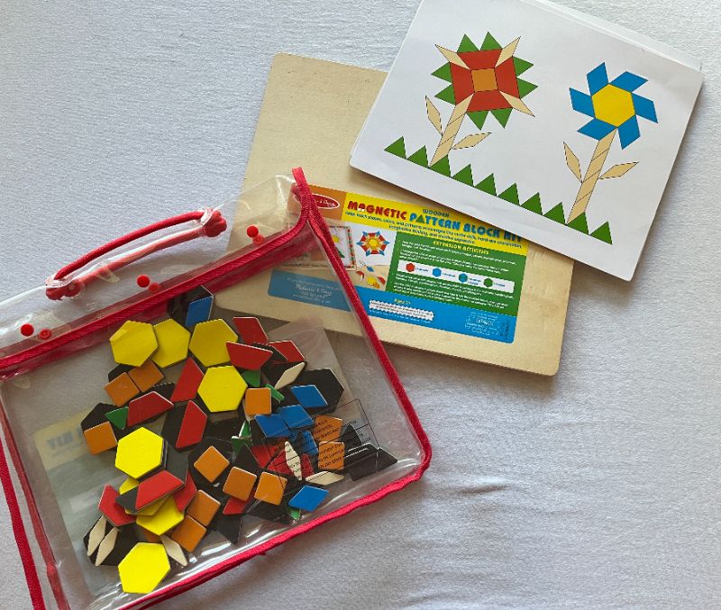 Melissa and Doug Wooden Magnetic Pattern Block Kit