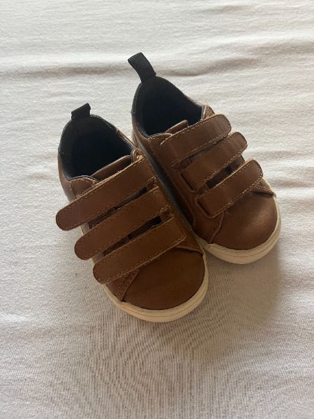Old Navy Shoes, Brown, Size 5, Shoes 5 (Walkers:12-24 mth)
