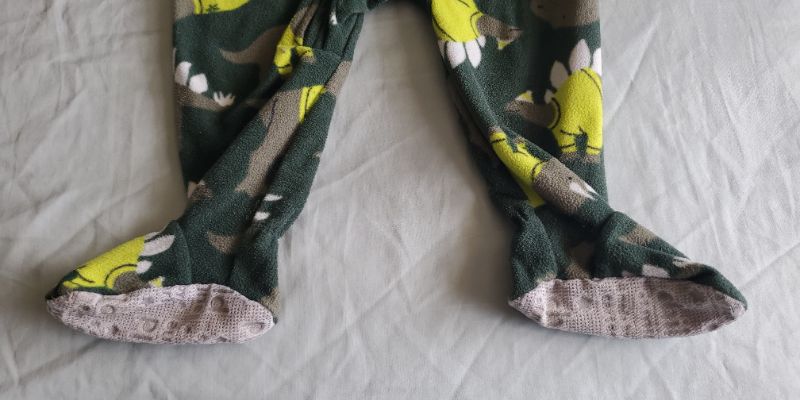 Fleece Footed Dinosaur Pajamas, Size 12 Months, Kids 12 Month (9-12M)