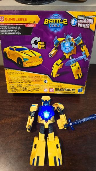 Bumble Bee Transformer - only 6 moves to turn into a car