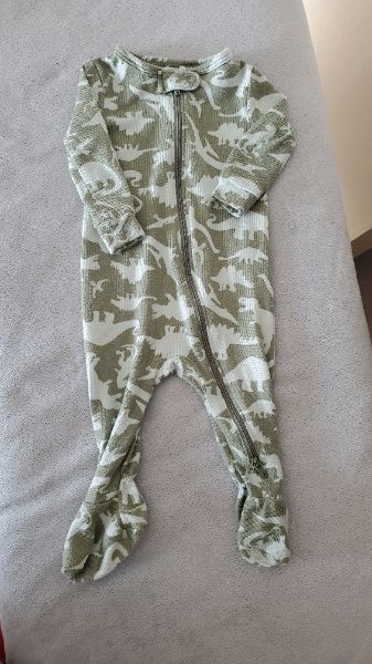 Joe Fresh Dinosaur Two-way Zipper Sleeper Size 0 - 3 Months, Kids 3 Month (0-3M)