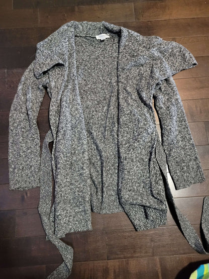 Small Maternity sweater, Maternity S (4-6)