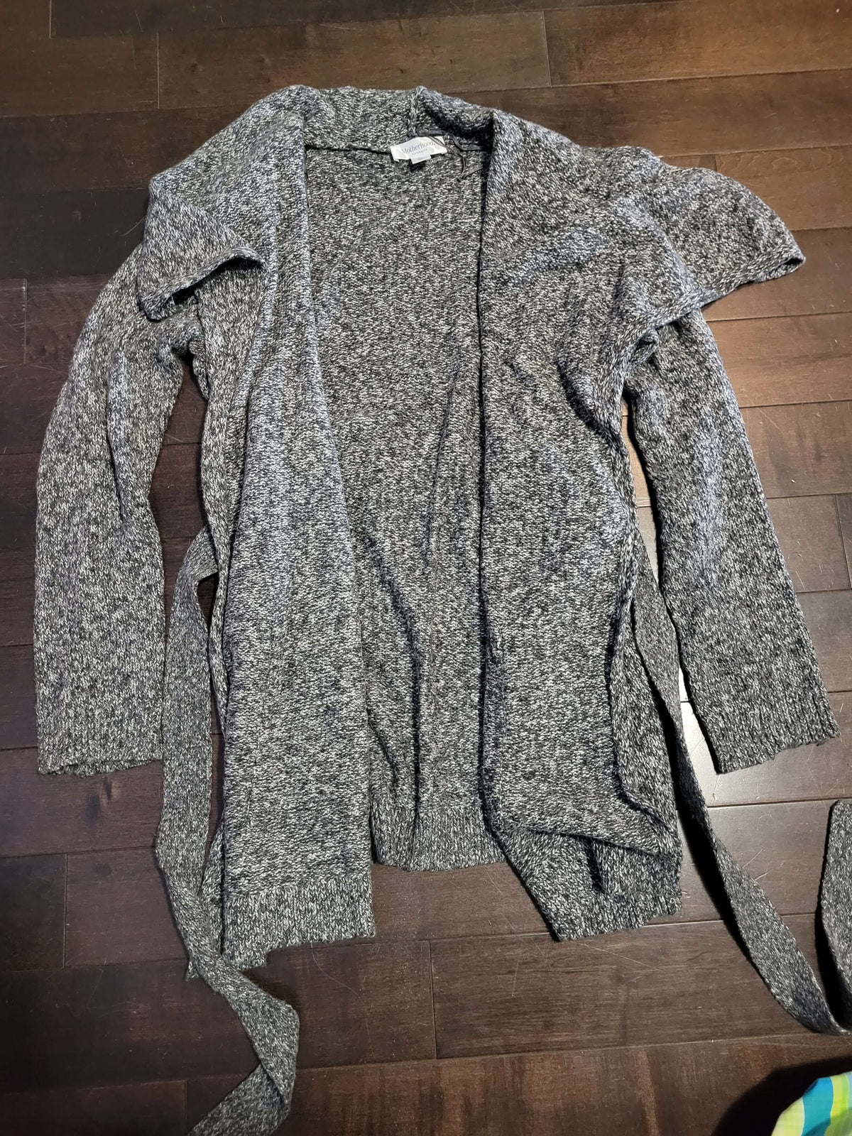 Small Maternity sweater, Maternity S (4-6)