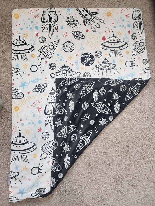 Child's weighted blanket 5lb with glass beads! MSRP $42 Reversible!