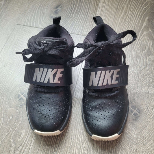 Boys' Nike Hustle Shoes Size 11.5, Shoes 11.5 (Toddler:2-4yr)