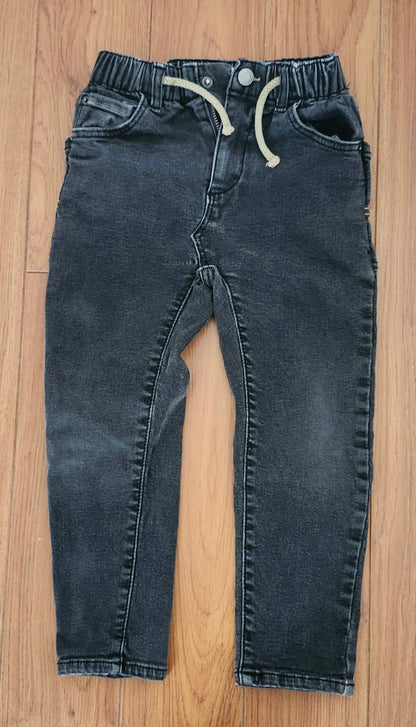 Zara Black Jeans , Kids 5/5T (extra small)