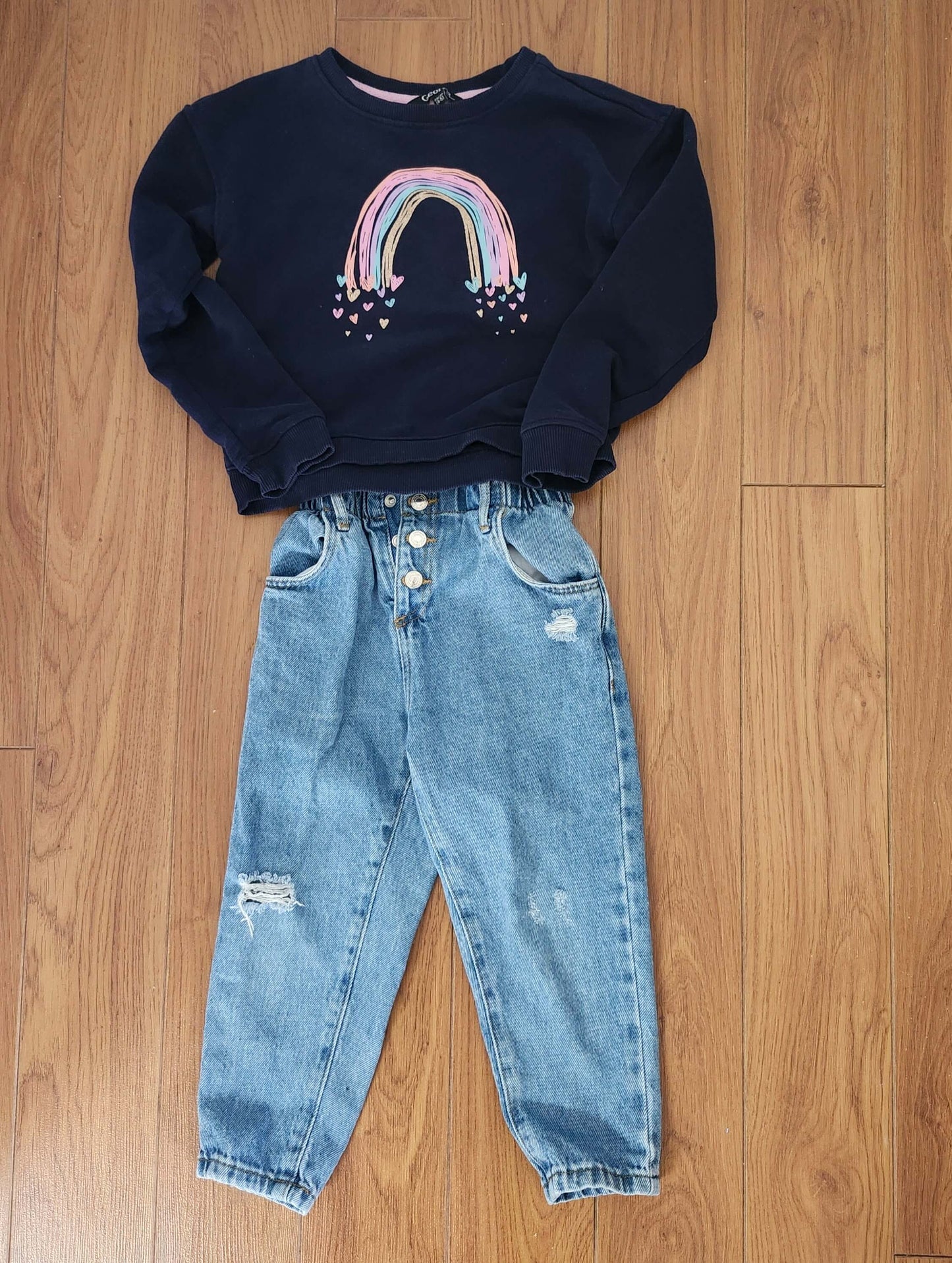 Girls Jeans and Rainbow Sweatshirt Outfit size 4, Kids 4/4T