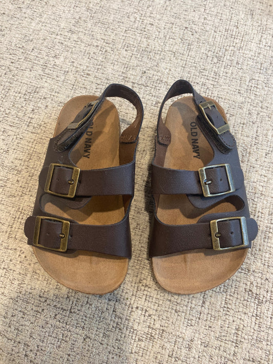 Old Navy Fake Leather dress sandals size 6, Shoes 6 (Walkers:12-24 mth)