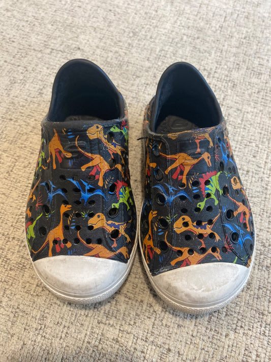 Sketchers slip ons size 6, Shoes 6 (Walkers:12-24 mth)