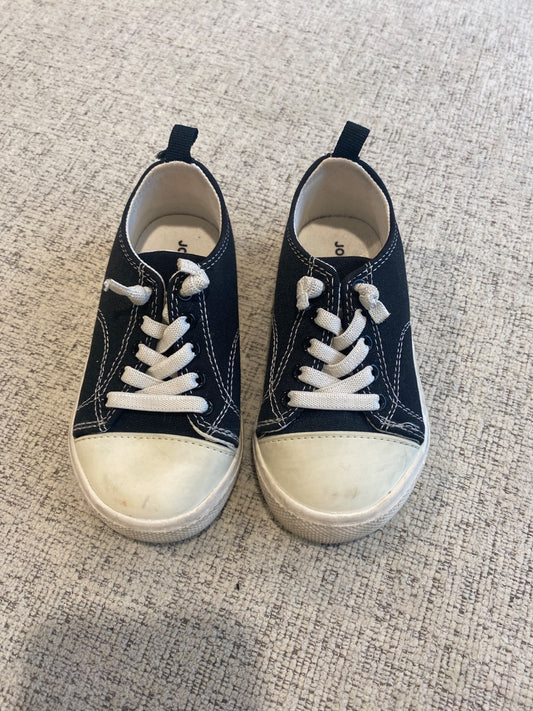 Joe Fresh Slip on shoes. Size 7, Shoes 7 (Walkers:12-24 mth)
