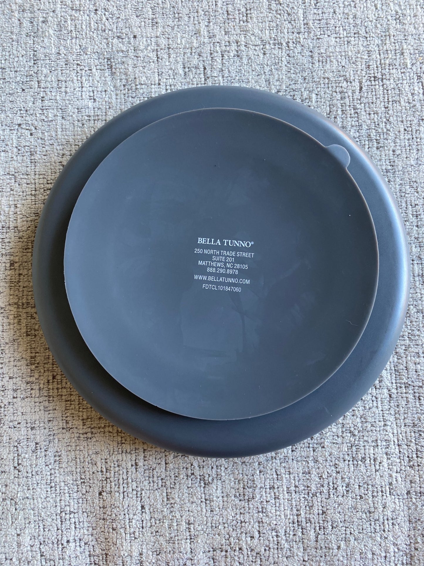 Silicone divides toddler suction plate