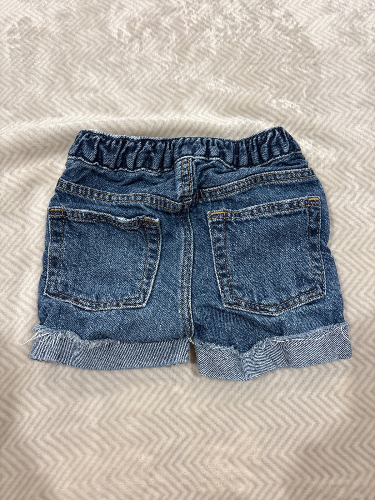 Gap 3-6 month girls pull on shorts, Kids 6 Month (3-6M)