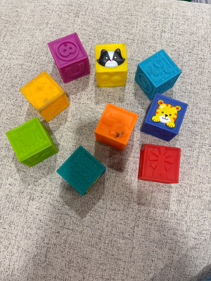 Set of nine rubber blocks