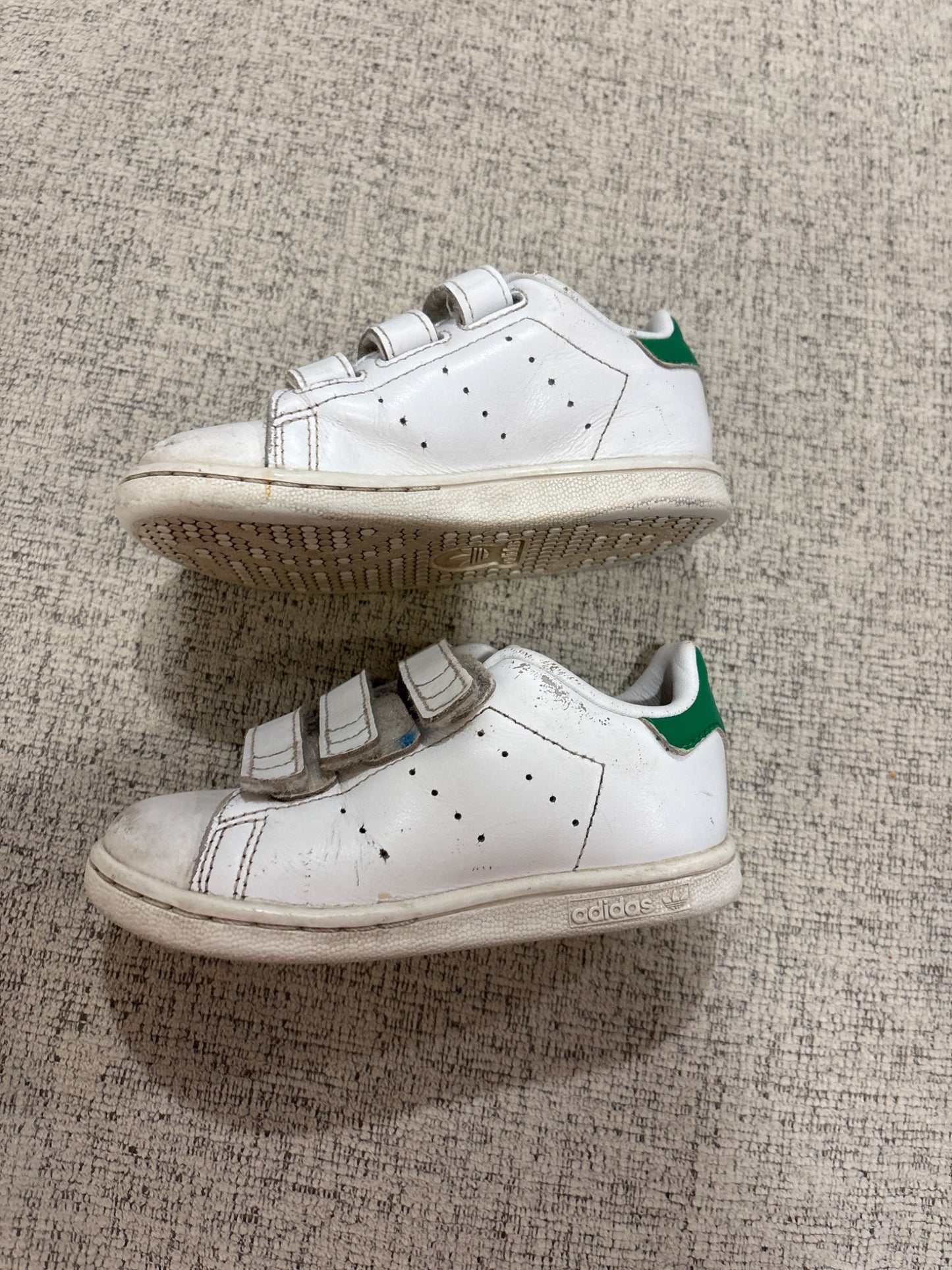 Adidas 8T, Shoes 8 (Toddler:2-4yr)