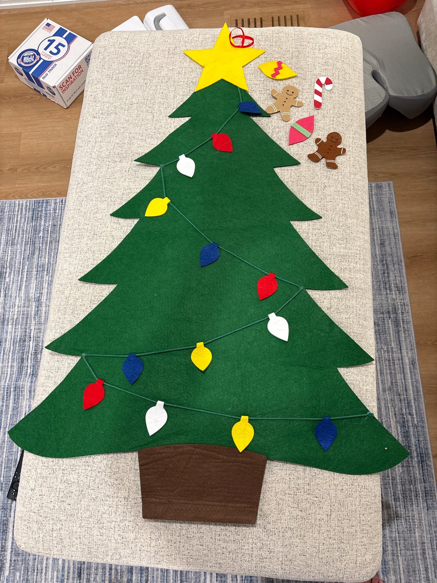 Felt Christmas tree