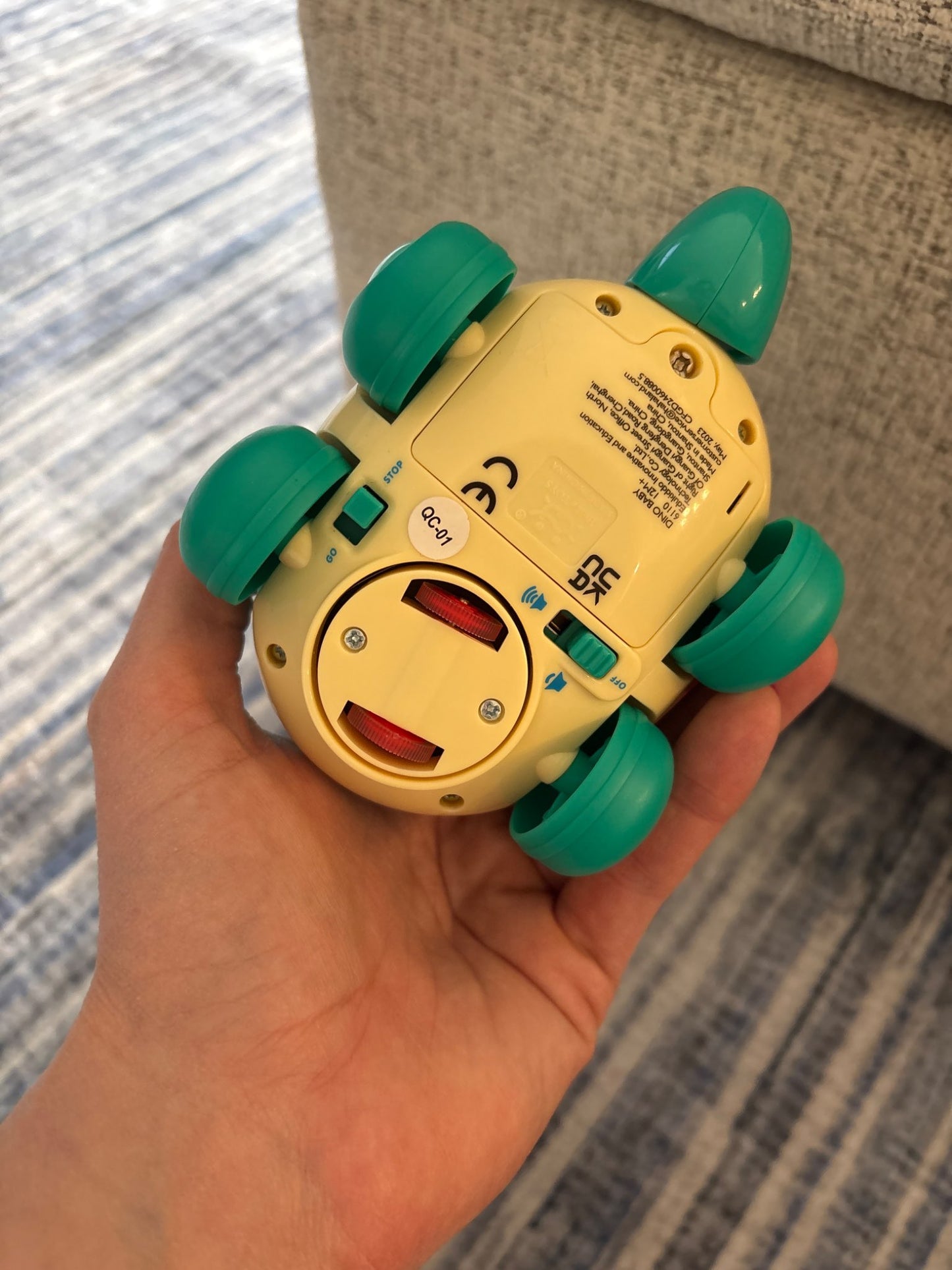 Motion detecting Dino toy