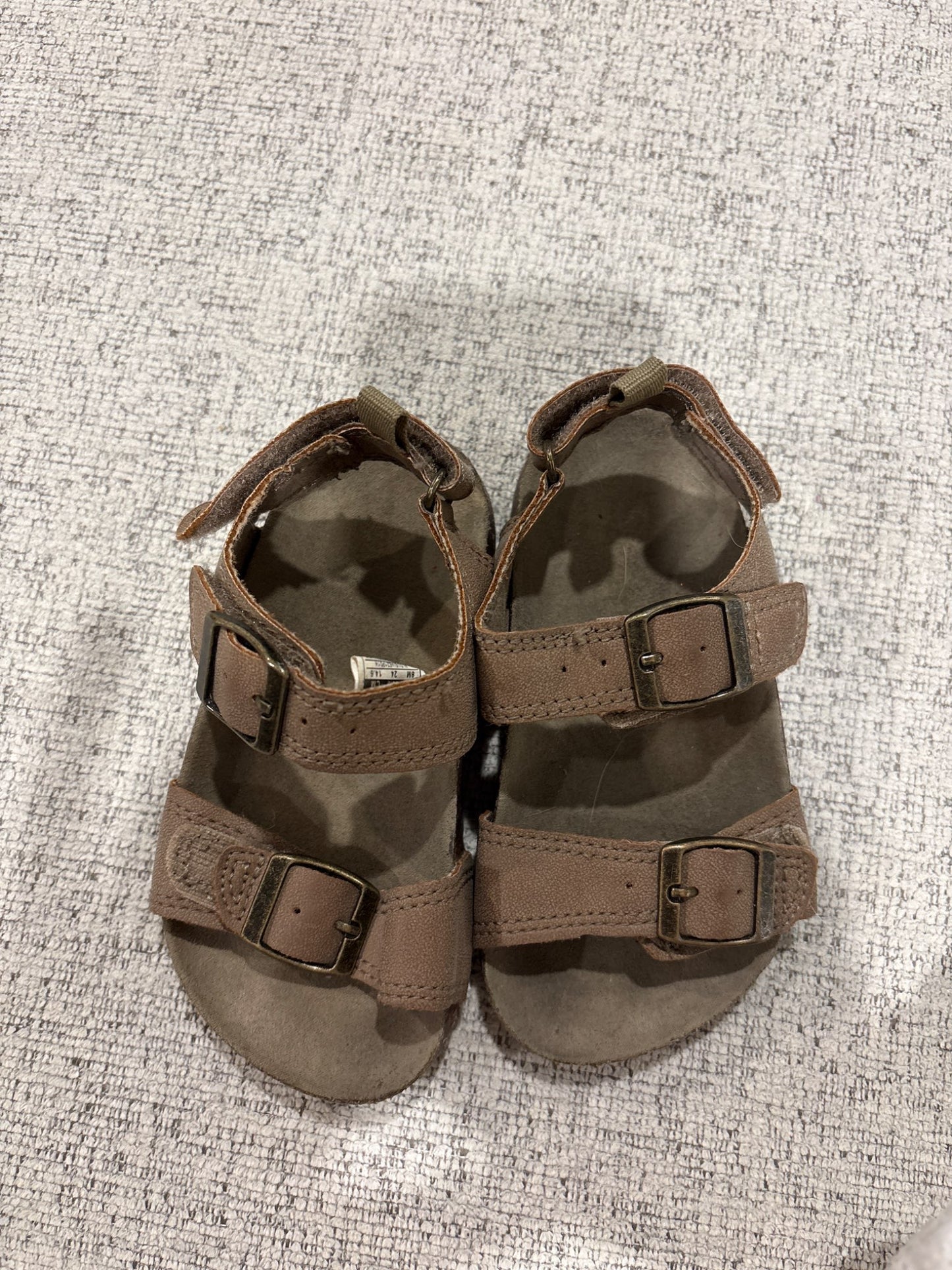 Carters Velcro Sandles Size 8T, Shoes 8 (Toddler:2-4yr)