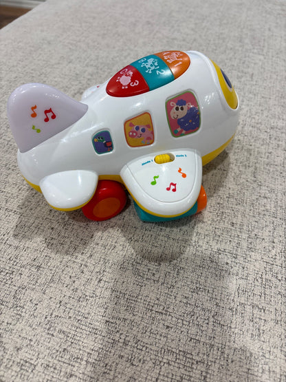 Musical airplane