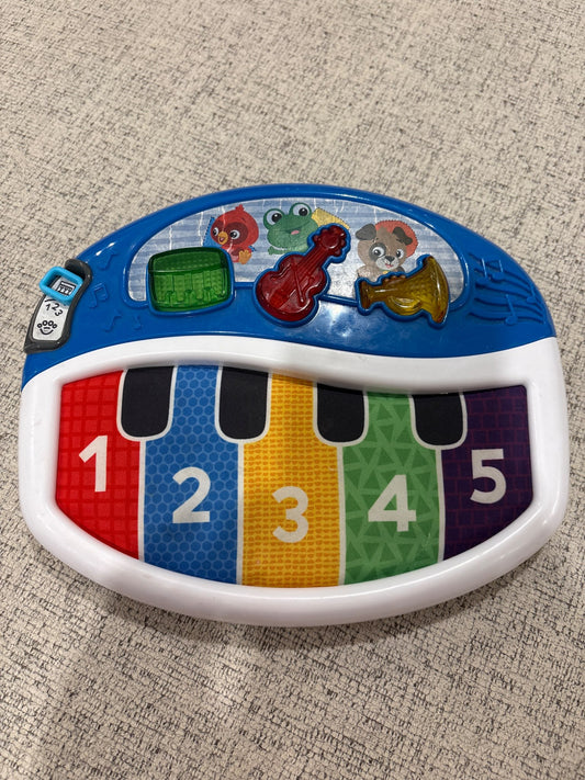 Musical piano