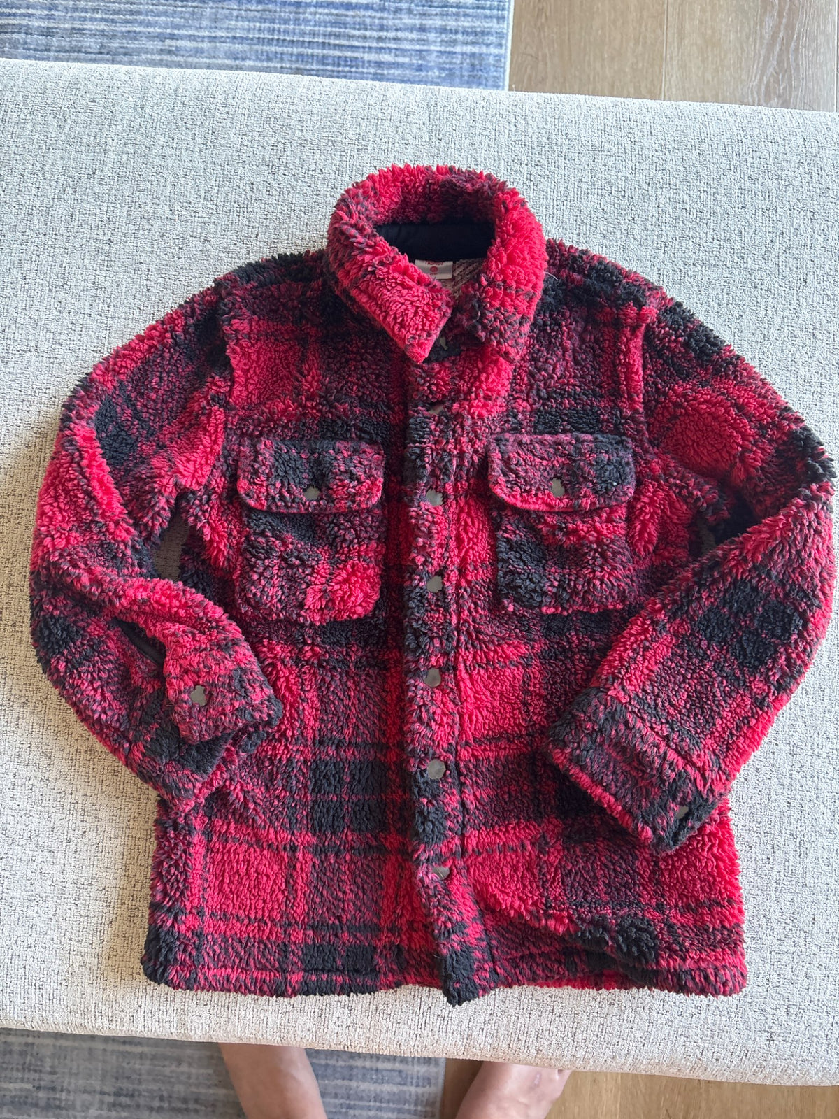 Fuzzy Plaid coat size 4/5T, Kids 4/4T