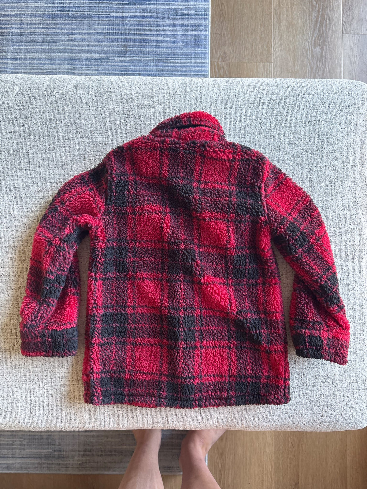 Fuzzy Plaid coat size 4/5T, Kids 4/4T